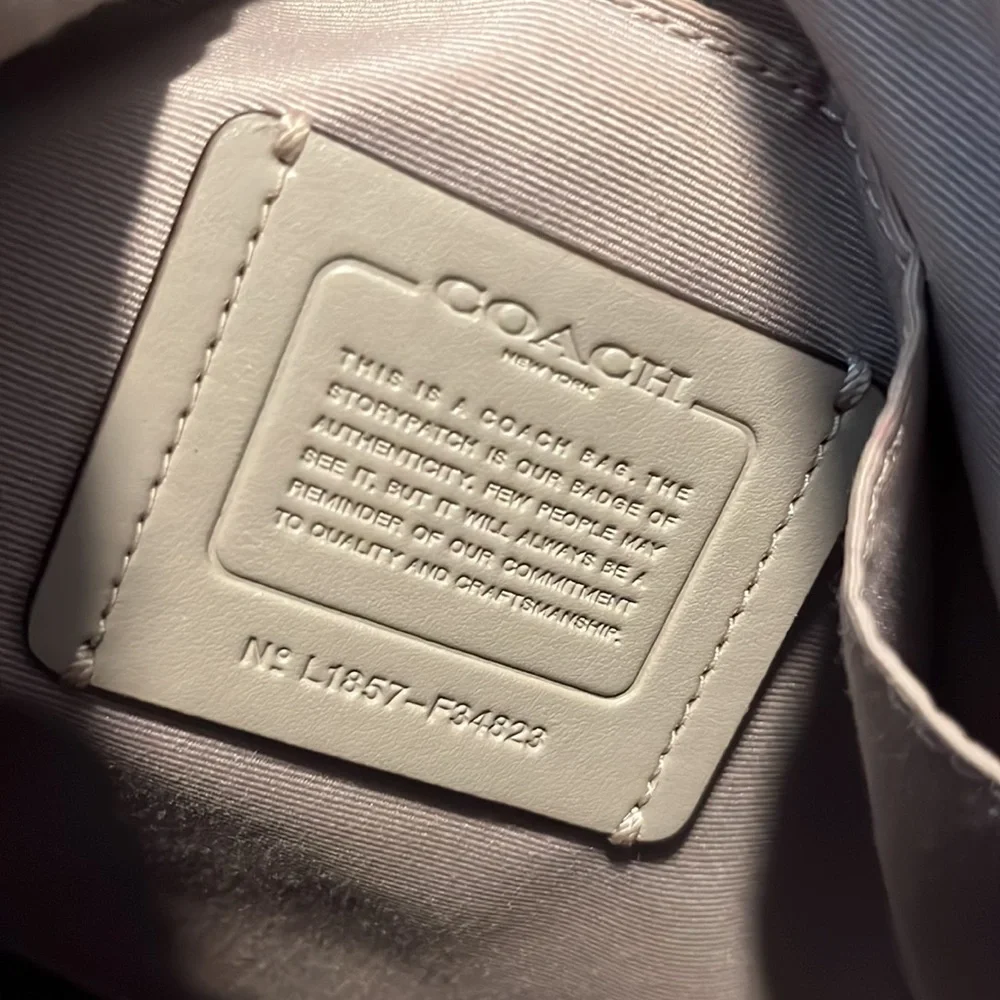 Coach Light Gray Pebbled Leather Crossbody‎ Bag